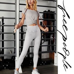 Free People Movement Good Karma Leggings Iced Gray Size Medium Large NWOT